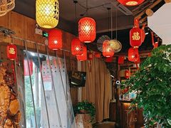 -头上红煨盐鸡乡村食府