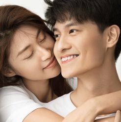 -全城热恋璀璨婚纱摄影(国贸总店)