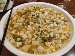 蟹黄豆腐-鸿运酒楼