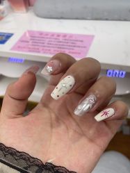 -尤米一站式美甲美睫