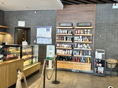 -星巴克臻选(济南万达店)