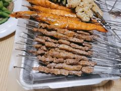 -三个大叔烤羊肉串·歌手驻唱·碳烤鲜肉(西三旗店)