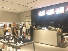 -ZARA(红谷滩万达店)