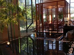 -松山湖凯悦酒店·Café自助餐厅·周末火舞秀表演