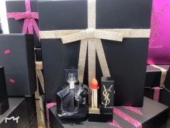 -YVESSAINTLAURENT