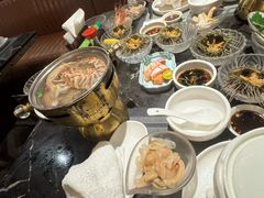 -半岛翡丽海鲜自助餐厅(观风亭店)