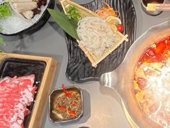 -湊湊火锅·茶憩(南京万象天地店)