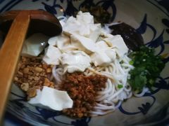 豆花米线-蜗牛小馆醉乡民谣云南菜(惠新西里店)