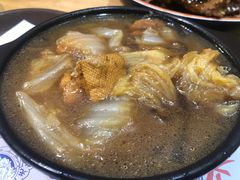 -万和春排骨砂锅米饭(新业广场店)