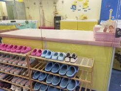 -蓝色海林婴幼儿水育馆(新辰里学清路店)