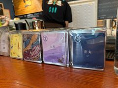 -Be Lived Cafe比例咖啡(摩天轮店)