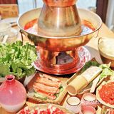 付小锅｜边吃烤肉边涮火锅不要太爽！