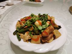 灯笼卤味-光头匠