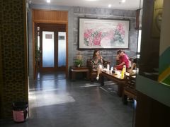 -秦汉胡同书法国画古筝围棋书院(漕宝日月光分馆)