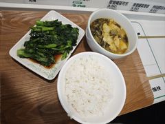 -老乡鸡(东方广场店)