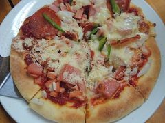 菲利普叔叔的披萨-炒豆合作社(东四总店)