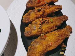 香酥禾花鱼-佬麻雀·剁椒鱼头(京基KK One店)