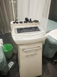 -YooMee优美智能科技美肤机构