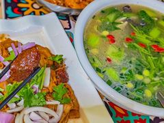 -壹阁胡羊焖饼(特色小吃街店)
