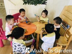 -MuaKids Garden