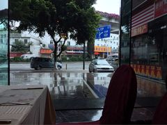 -南洋长胜酒店(广州东站天平架地铁站店)