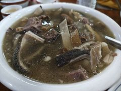 -汤锅大王(新平曹苏黄牛汤锅有限公司)