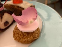 -The Diamond Jubilee Tea Salon at Fortnum & Mason