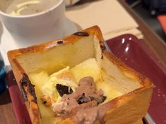 -港丽餐厅(正大店)