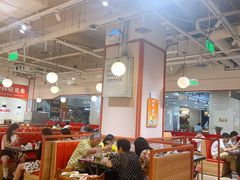 -鸡遇虾煲干锅火锅(小寨金莎店)