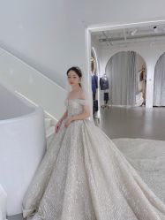 点击看大图 -艾米丽婚纱礼服