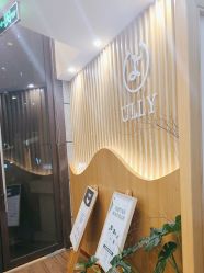 -宥莉·ULLY 痘敏肌•科技皮肤管理中心