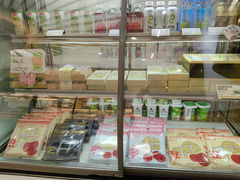 -皇冠幸福里动物奶油生日蛋糕(石桥店)