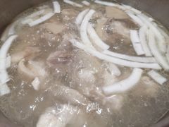 -喃喃椰·糟粕醋·椰子鸡火锅(七堡花园店)