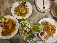 -Jungle Kitchen