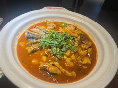 -魏铭鱼头捞饭(晋阳路店)