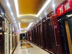 -新光辉布料市场布料城