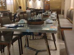 -胡须佬鸡煲四季火锅店(石厦西村直营店)