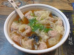 -老谢野馄饨(延安路店)