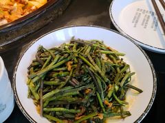 -鱼窝棚柴火铁锅炖(富山屯店)