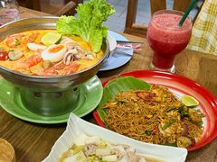 -Kat's Kitchen