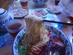-伊穆祥牛肉面总店·清真