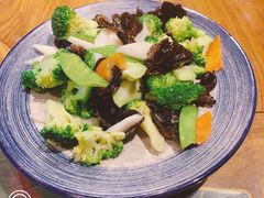 -兰溪小馆(首经贸店)