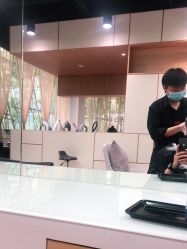 -CARR SALON