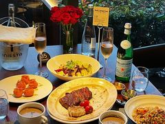 -MONICH牛排融合餐厅(和义大道购物中心店)