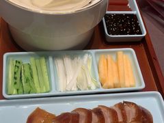 -香山湖家家宴(中山陵店)