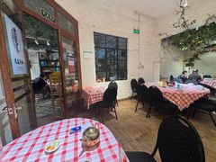 大堂-龙桥私厨·姜花菊花过桥鱼·顺德菜(容桂店)