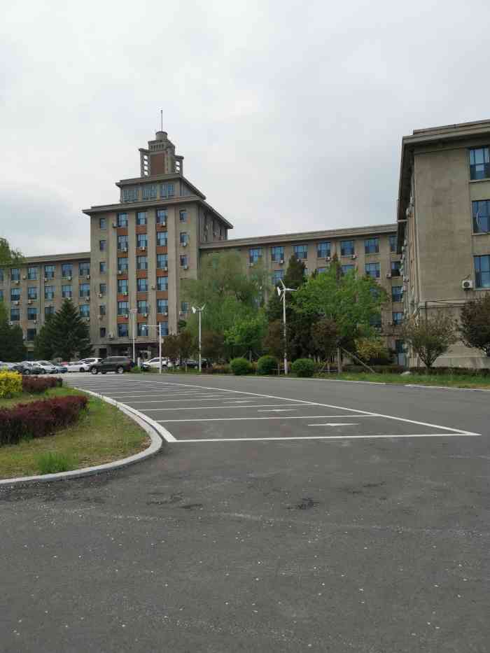 东北大学-"东北大学原来叫东北工学院,冶金,采矿,建."-大众点评移动版