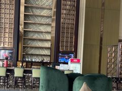 -李沧绿城喜来登酒店大堂吧