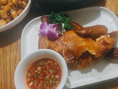 -新白鹿餐厅(百联中环店)