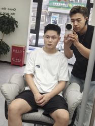 -相约芊艺护肤造型